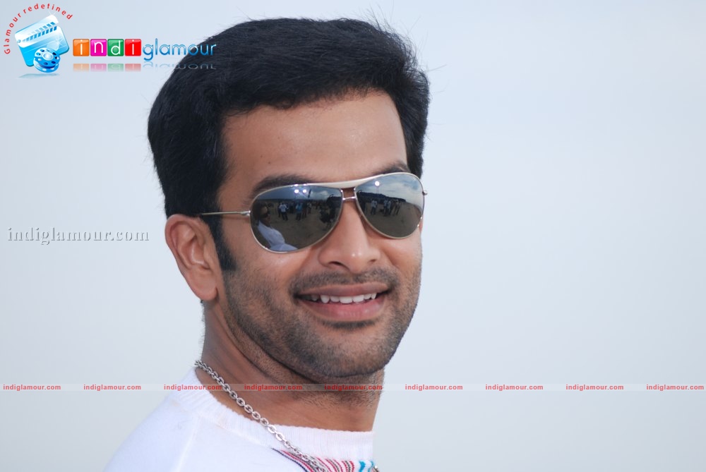 Robinhood Movie hd photo